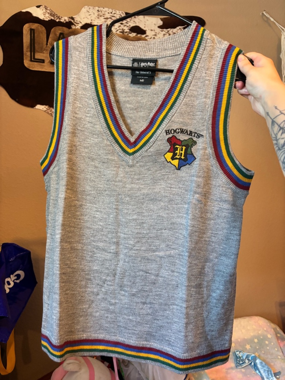 Harry Potter women’s Grey Hogwarts Crest Sweater Vest